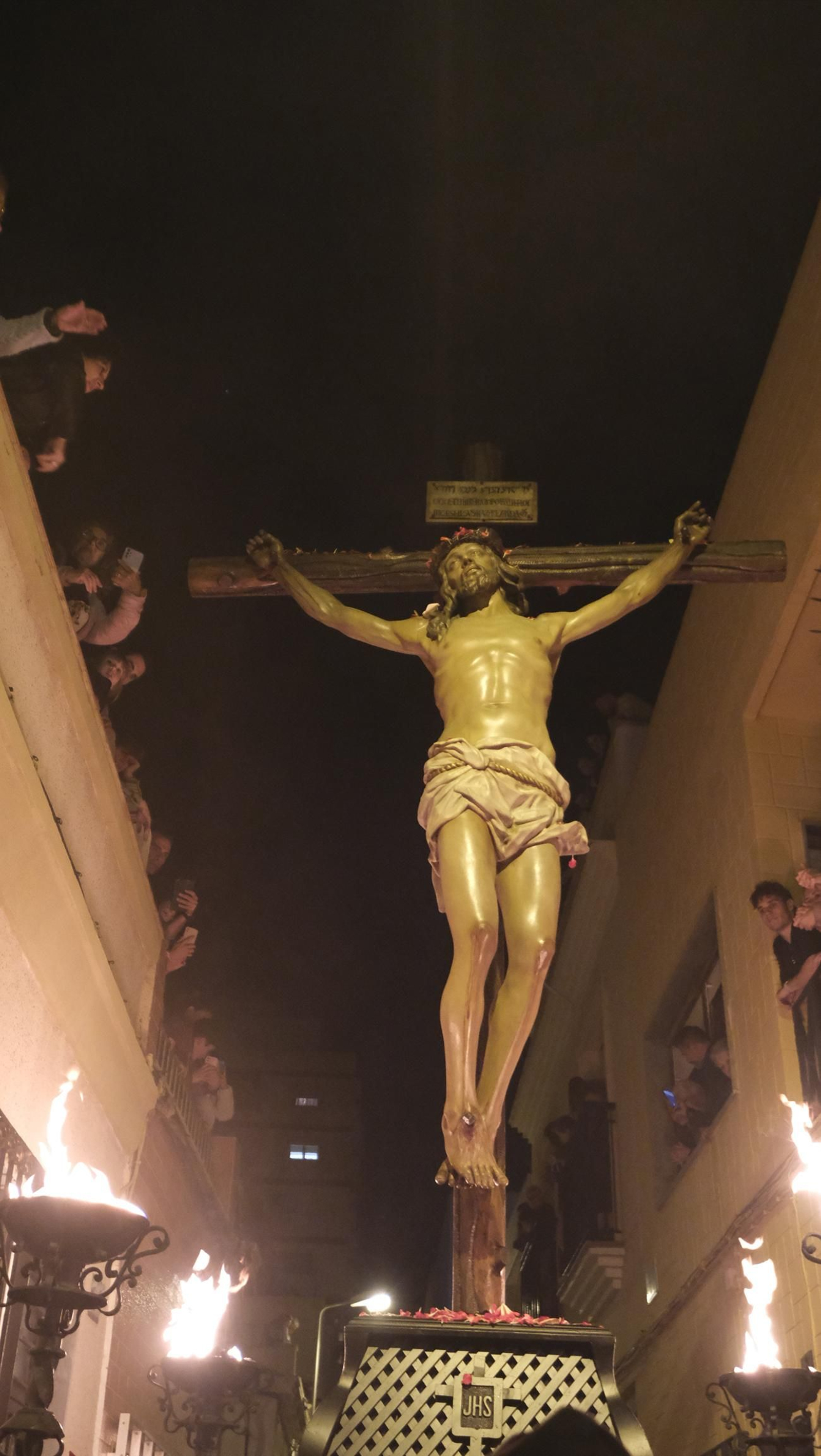Procesión del Perdón en Almería, en imágenes