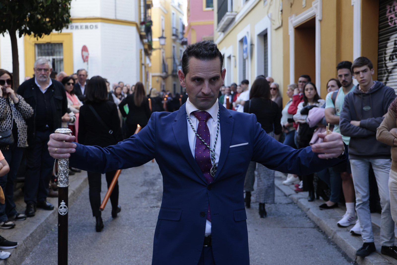 Las imágenes del viacrucis de las cofradías 2024