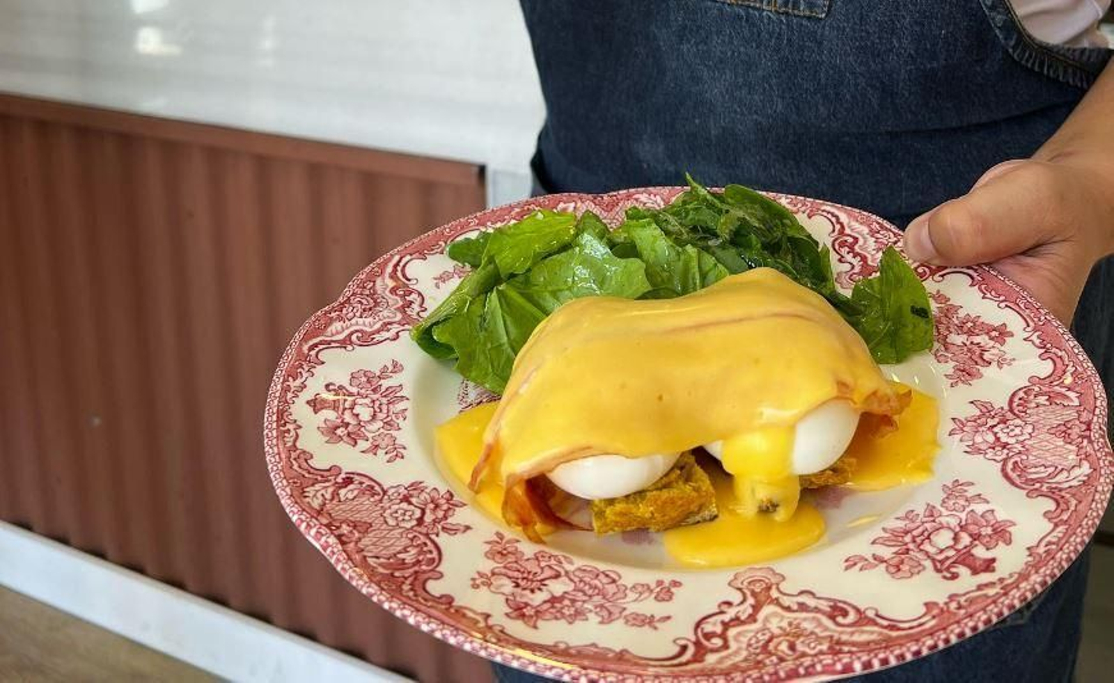 huevos benedictinos de Krombol Bakery, en Jerez.