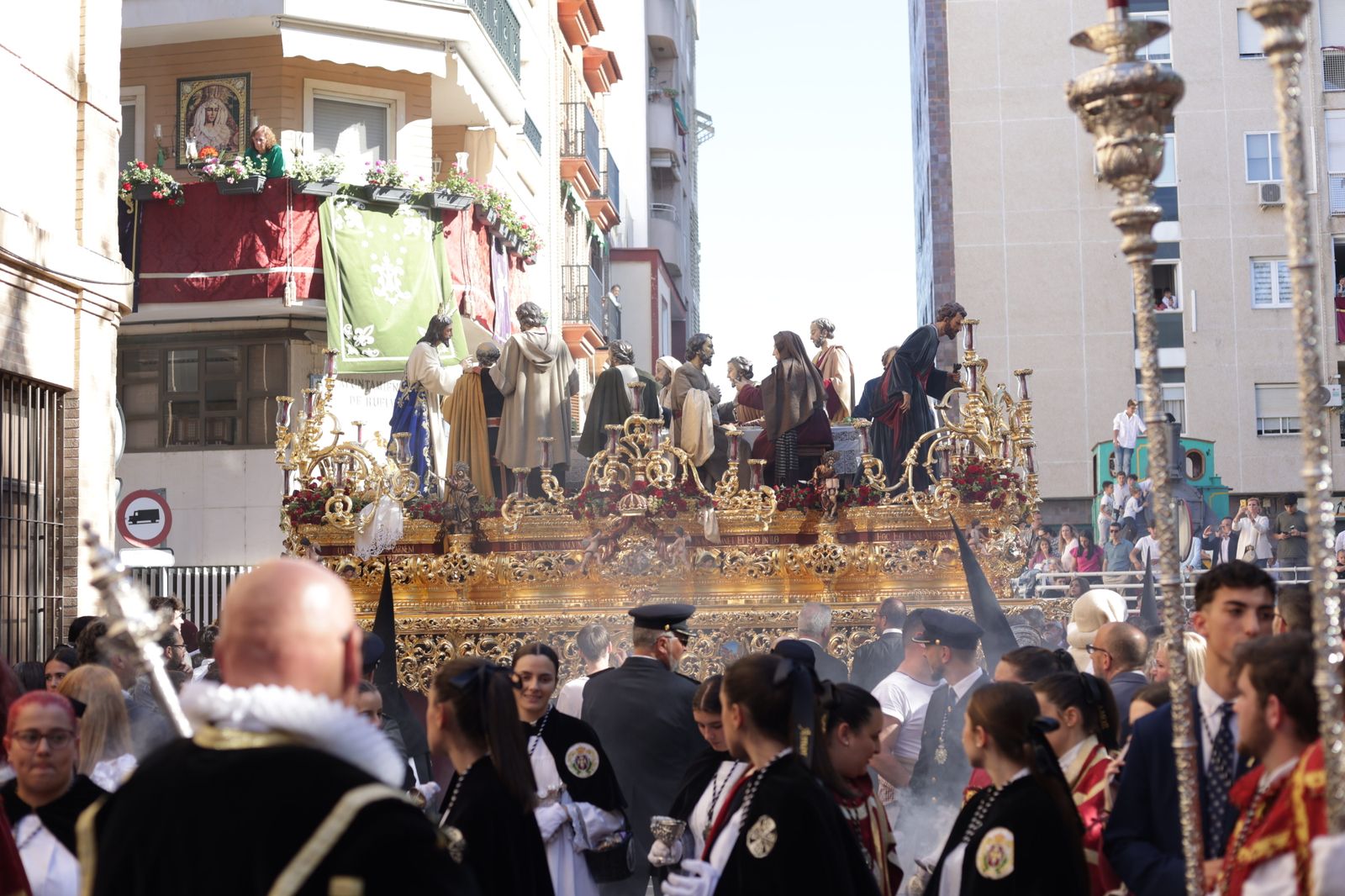 Domingo de Ramos: La Sagrada Cena en Huelva, en imágenes