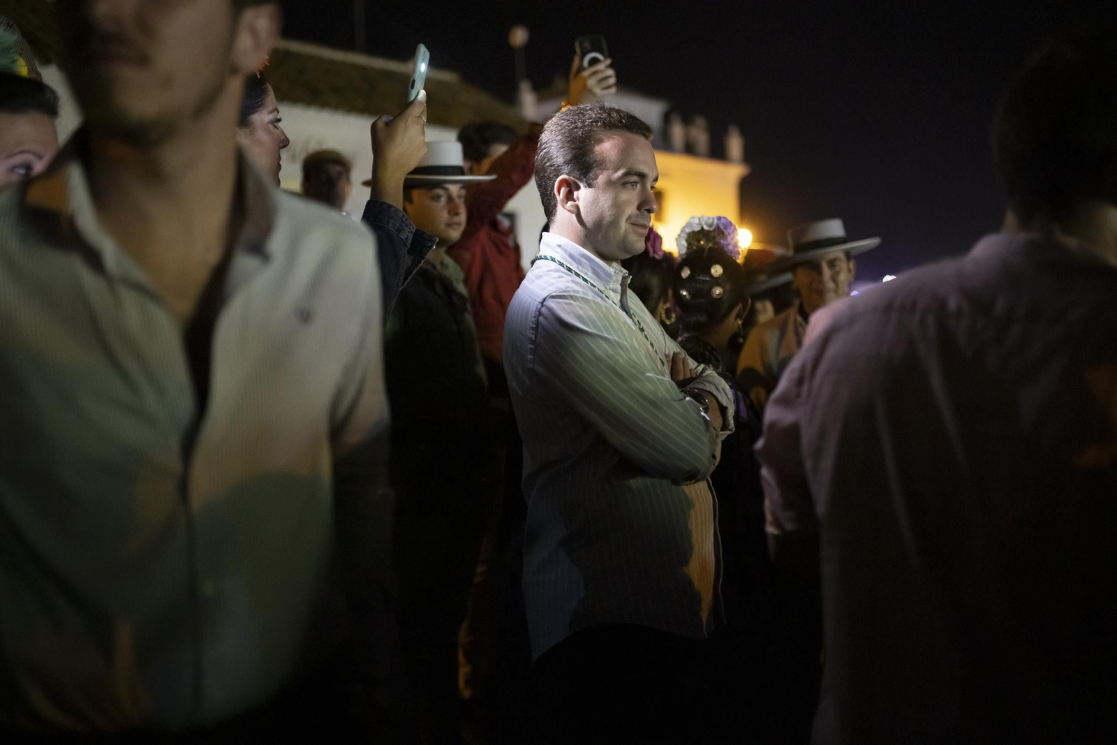 El Rocío 2023: Imágenes de la entrada de la Hermandad de Huelva en El Rocío