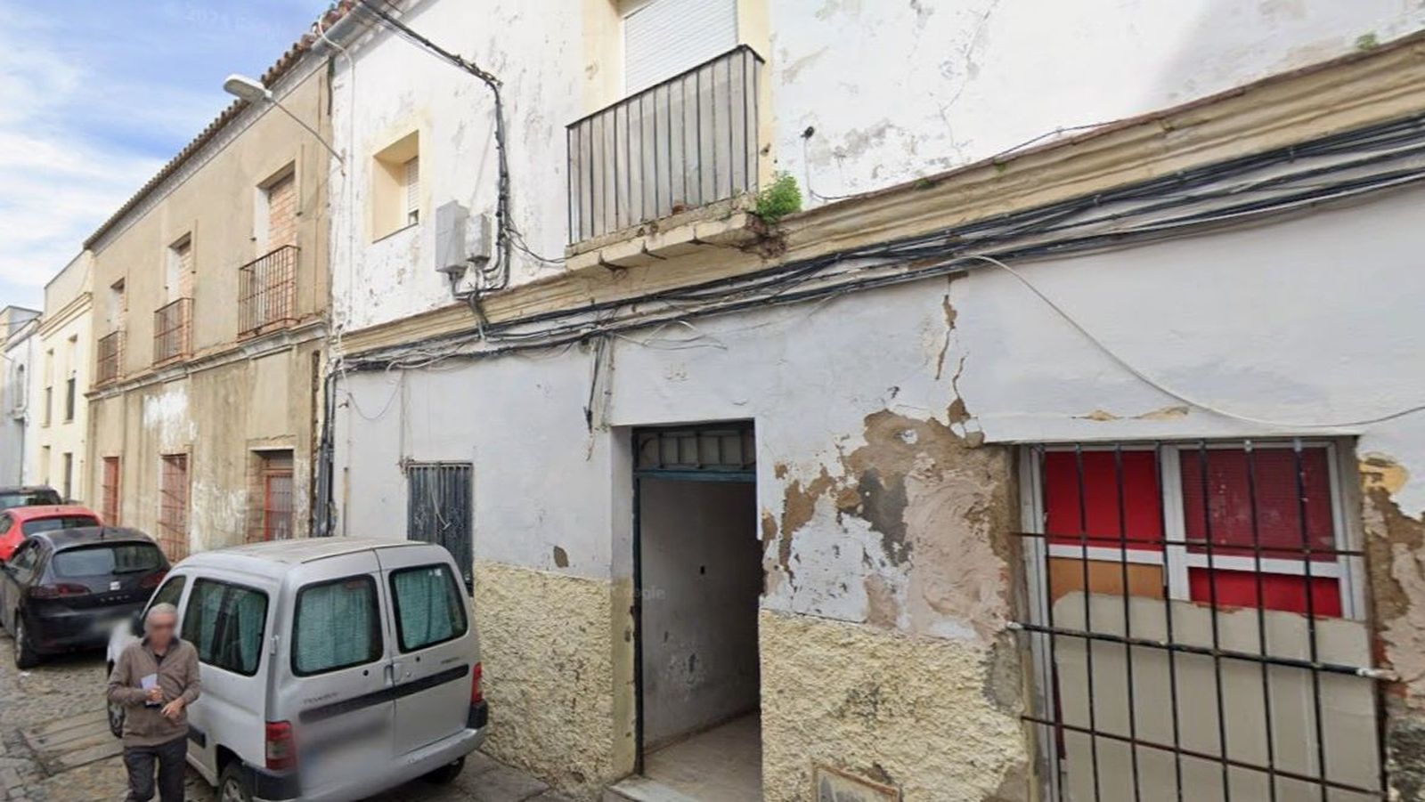 Viviendas 14 y 16 de la calle Nueva de Jerez, donde Vox denuncia numerosos problemas.