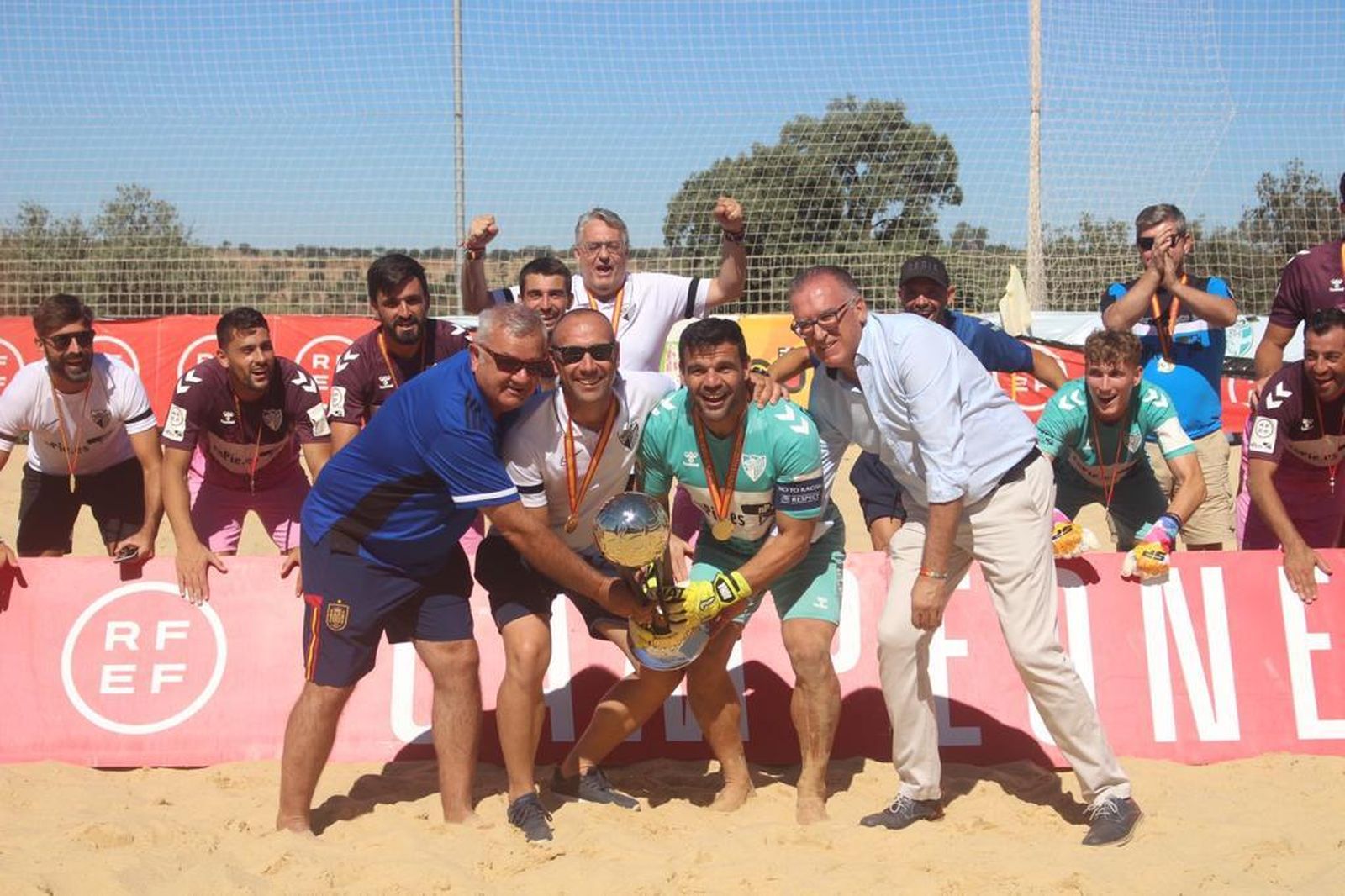 El Málaga En Pie Fútbol Playa logra el ascenso a Primera División