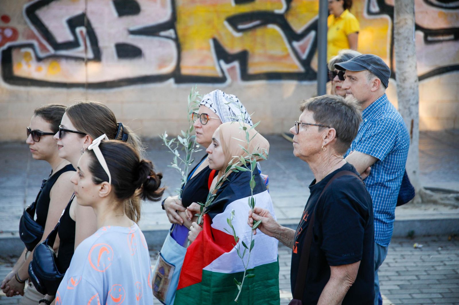Imágenes de la manifestación en Almería por el genocidio en Palestina
