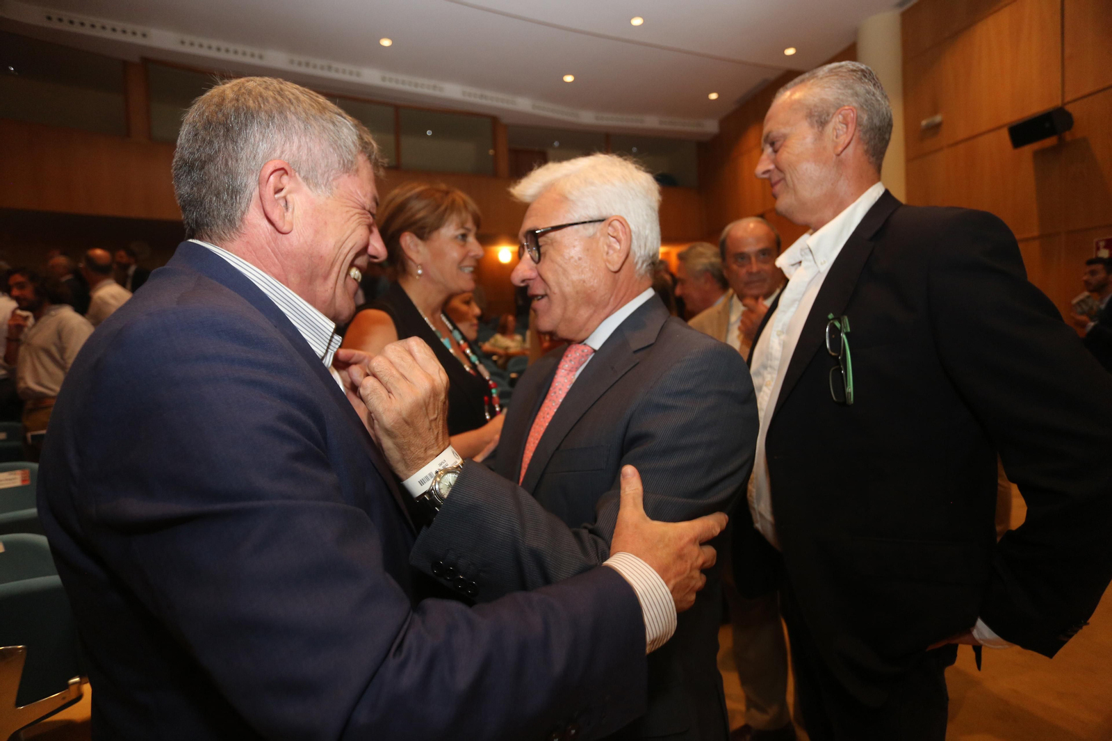 Presentación memoria de la Aiqbe en imágenes