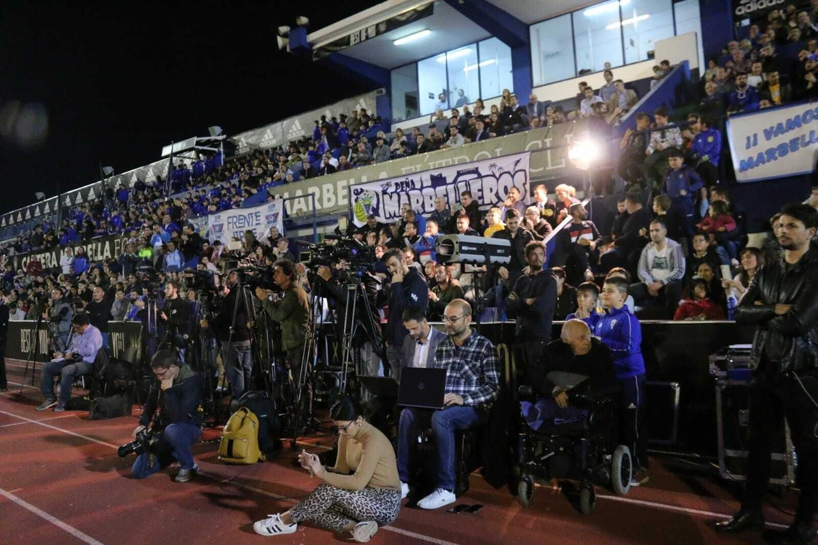 Las fotos de la presentación de Granero
