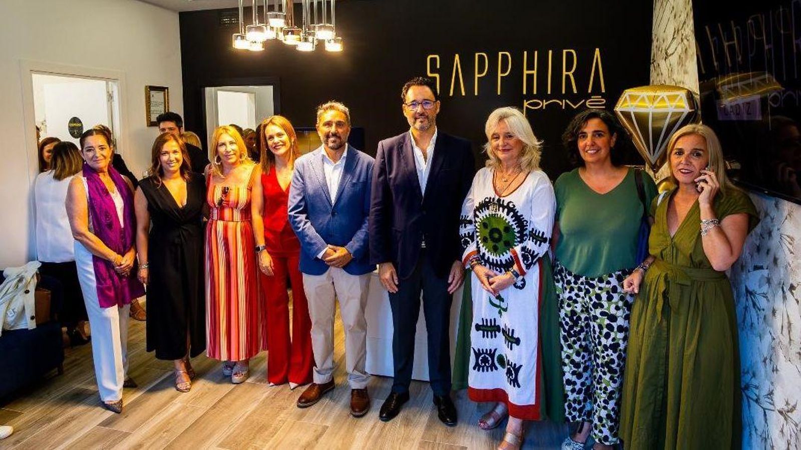 Aurora Barragán, Rocío González, Inmaculada Olivero, Beatriz Gandullo, Manuel Queiruga, José Andrés Santos, Mercedes Colombo, Carmen Sánchez y Eva Pajares.