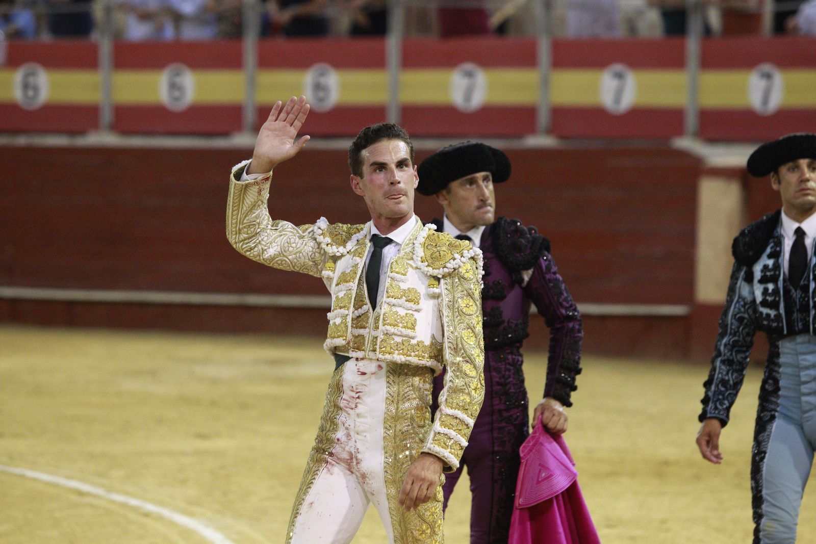 Imágenes de la corrida de toros del jueves en la Feria de Almería 2024