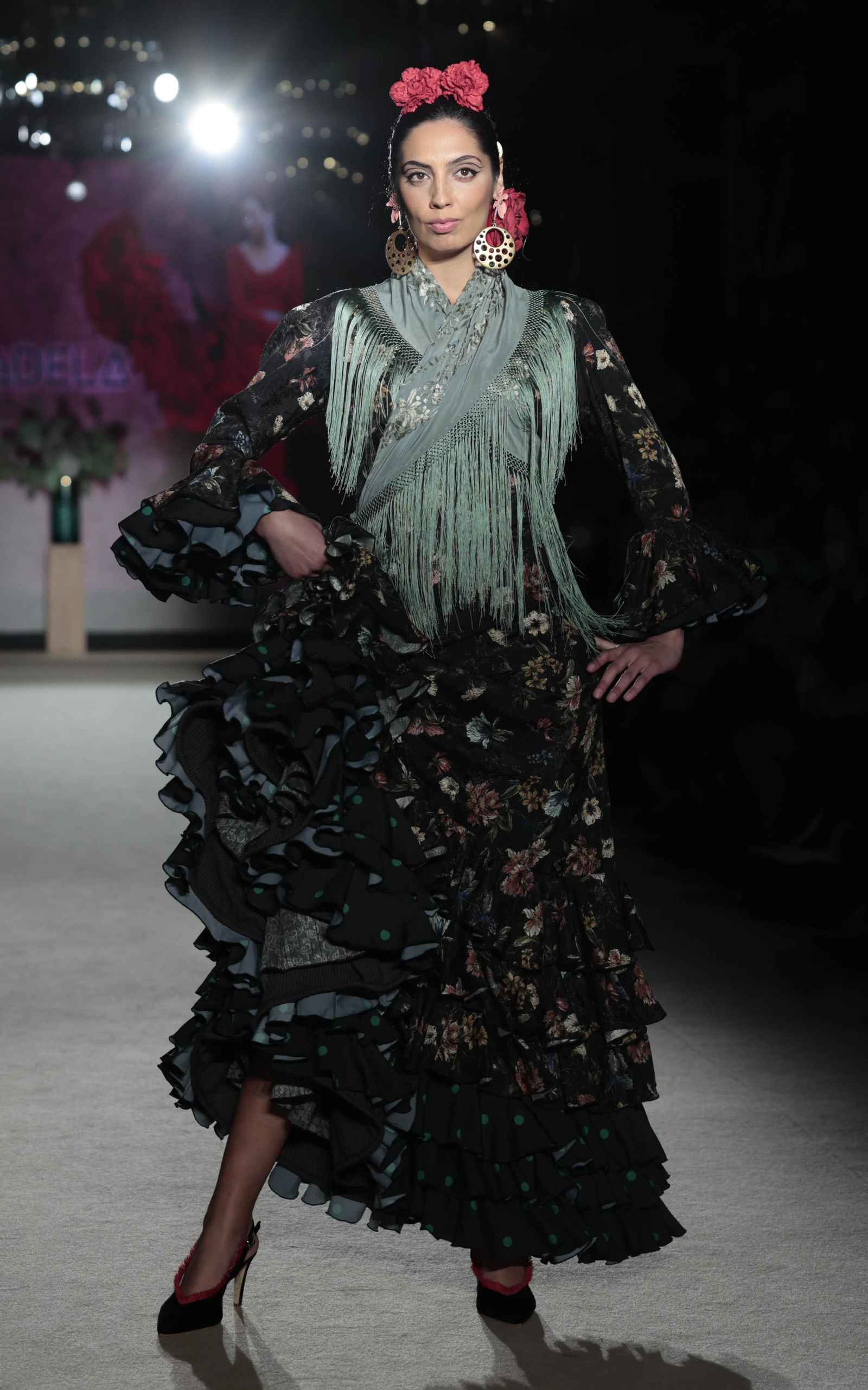 El desfile de Ángela y Adela en We Love flamenco, todas las fotos