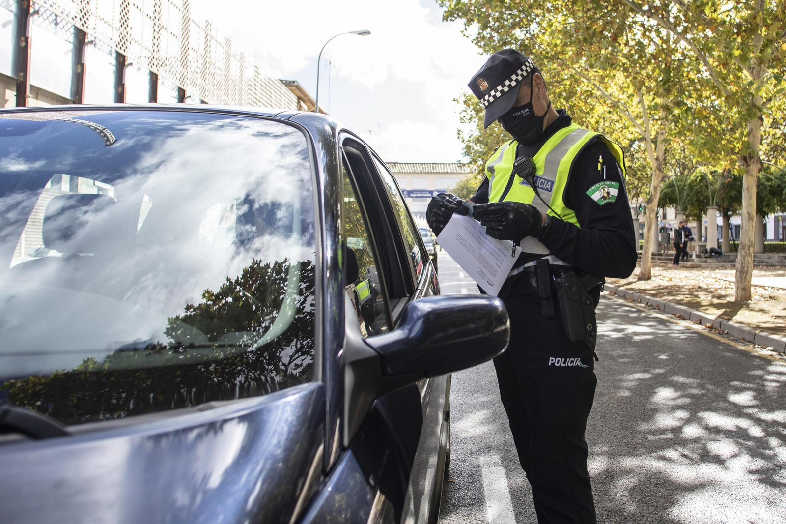 La Junta decretará hoy el confinamiento perimetral de Granada si supera la tasa límite de incidencia del coronavirus