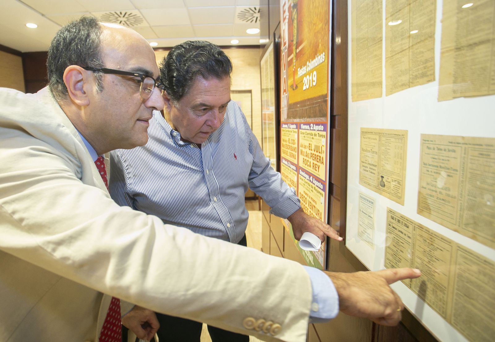 Las imágenes del  jurado de los premios taurinos El Cabezo, Huelva Información- El Corte Ingles