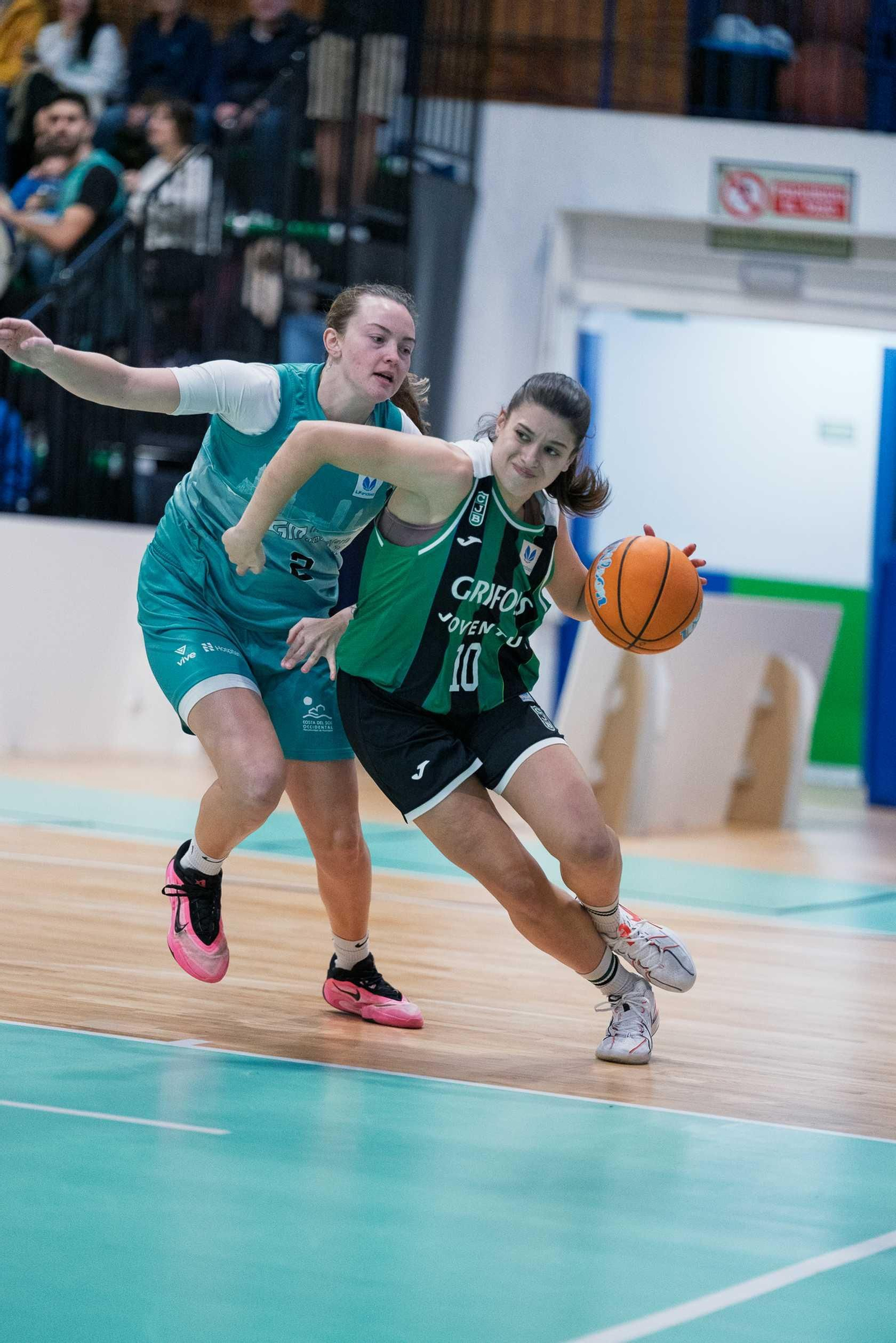 Gran remontada del CAB Estepona ante el Joventut (66-62)