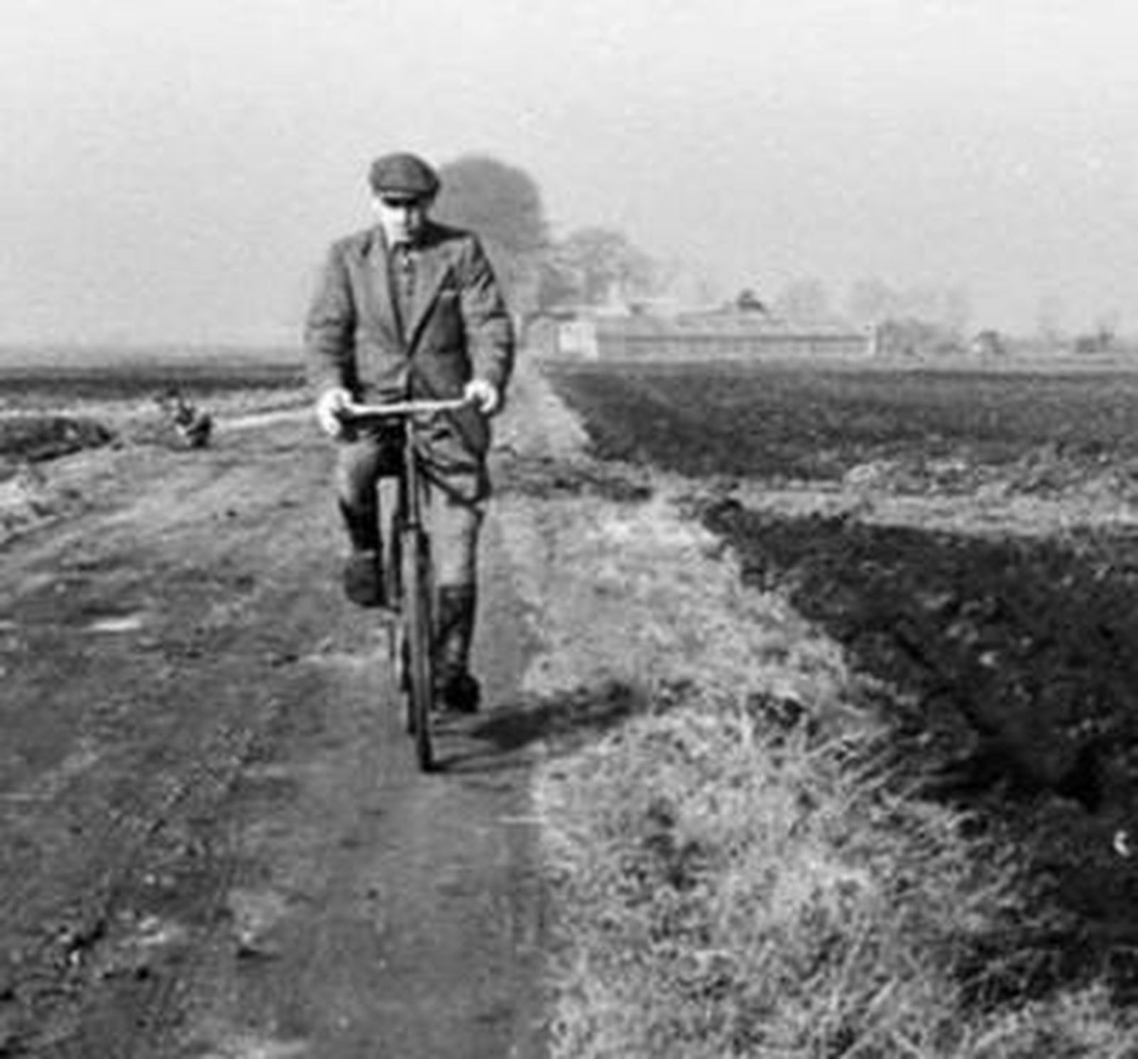 Una imagen de 'Land of promise' (1945), de Paul Rotha.