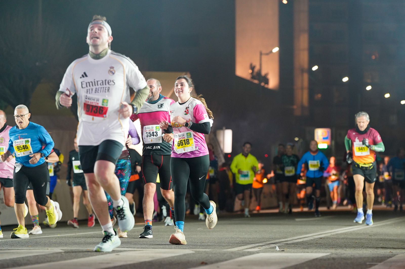 En imágenes: búscate en tu llegada a meta de la Carrera de San Antón 2026 (12)