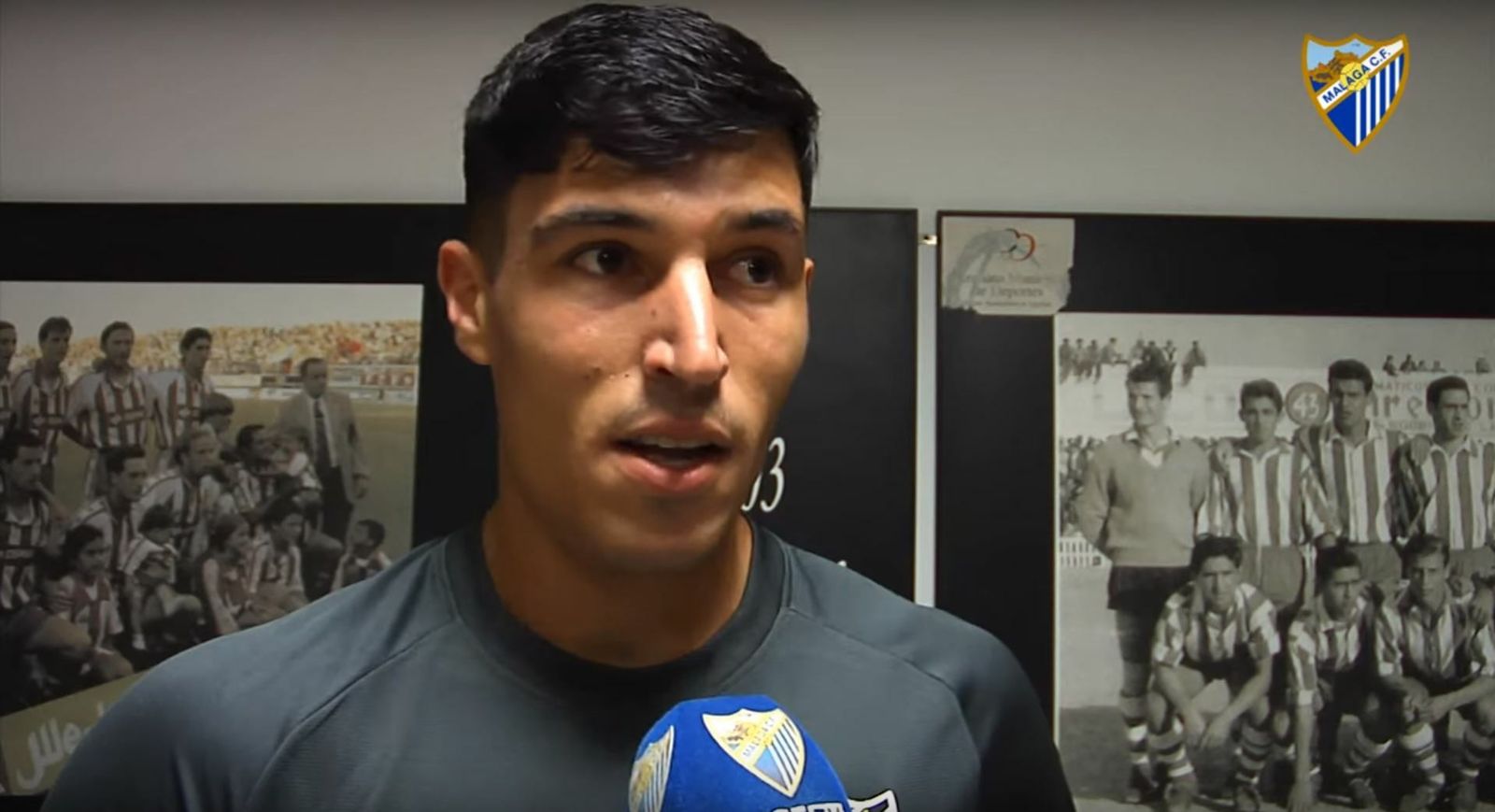 Diego González, en la zona mixta del estadio Nuevo Mirador.