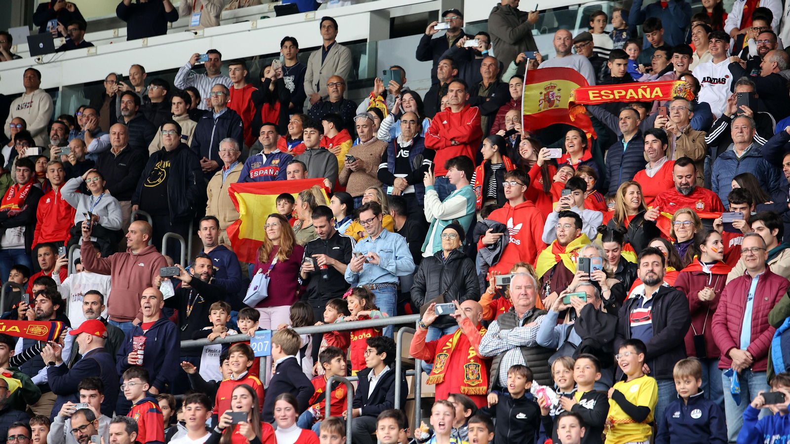 Búscate en el España - Eslovaquia Sub-21 en Jerez