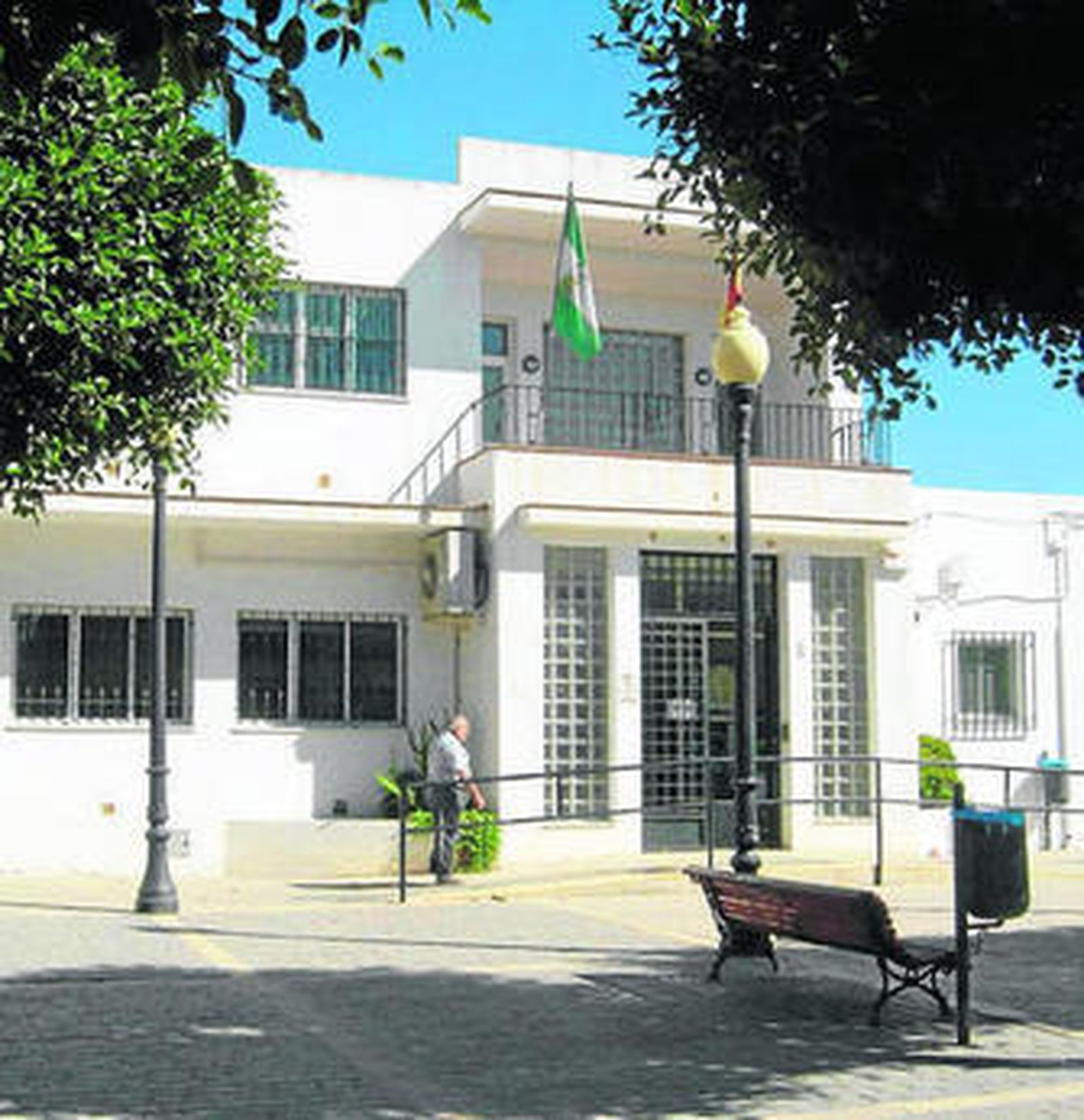 Algunos jóvenes realizarán su trabajo en la oficina municipal de Campohermoso.