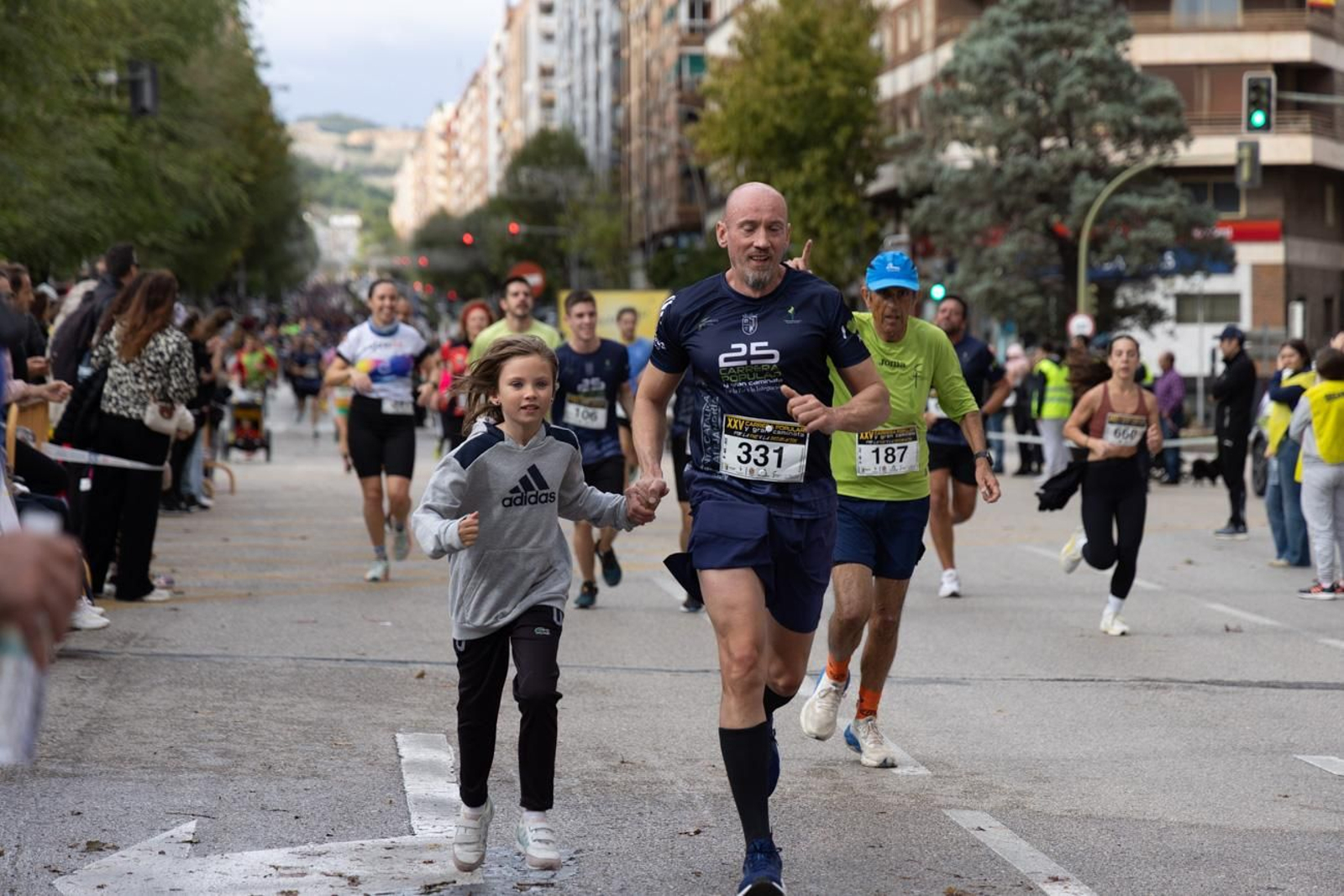 Atletismo por la paz y la integración en la XXV Carrera y Caminata del IES Santa Catalina de Alejandría (I)