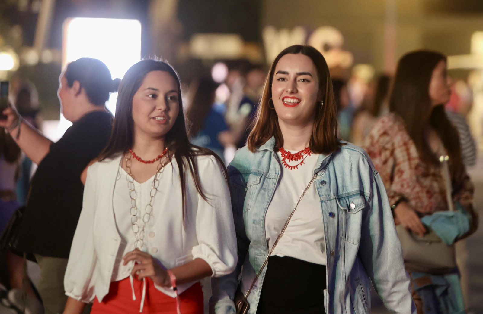 Búscate en el concierto de Aitana