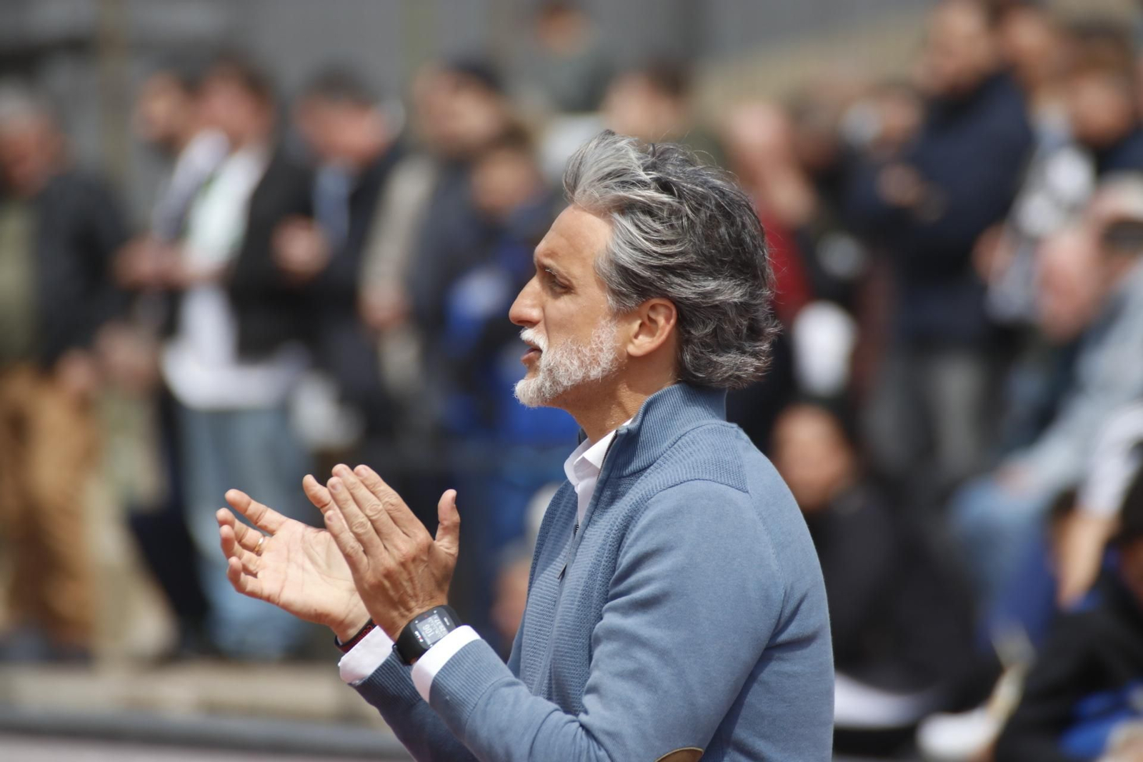 Pablo Alfaro, entrenador del Ibiza, en el Municipal de La Línea.