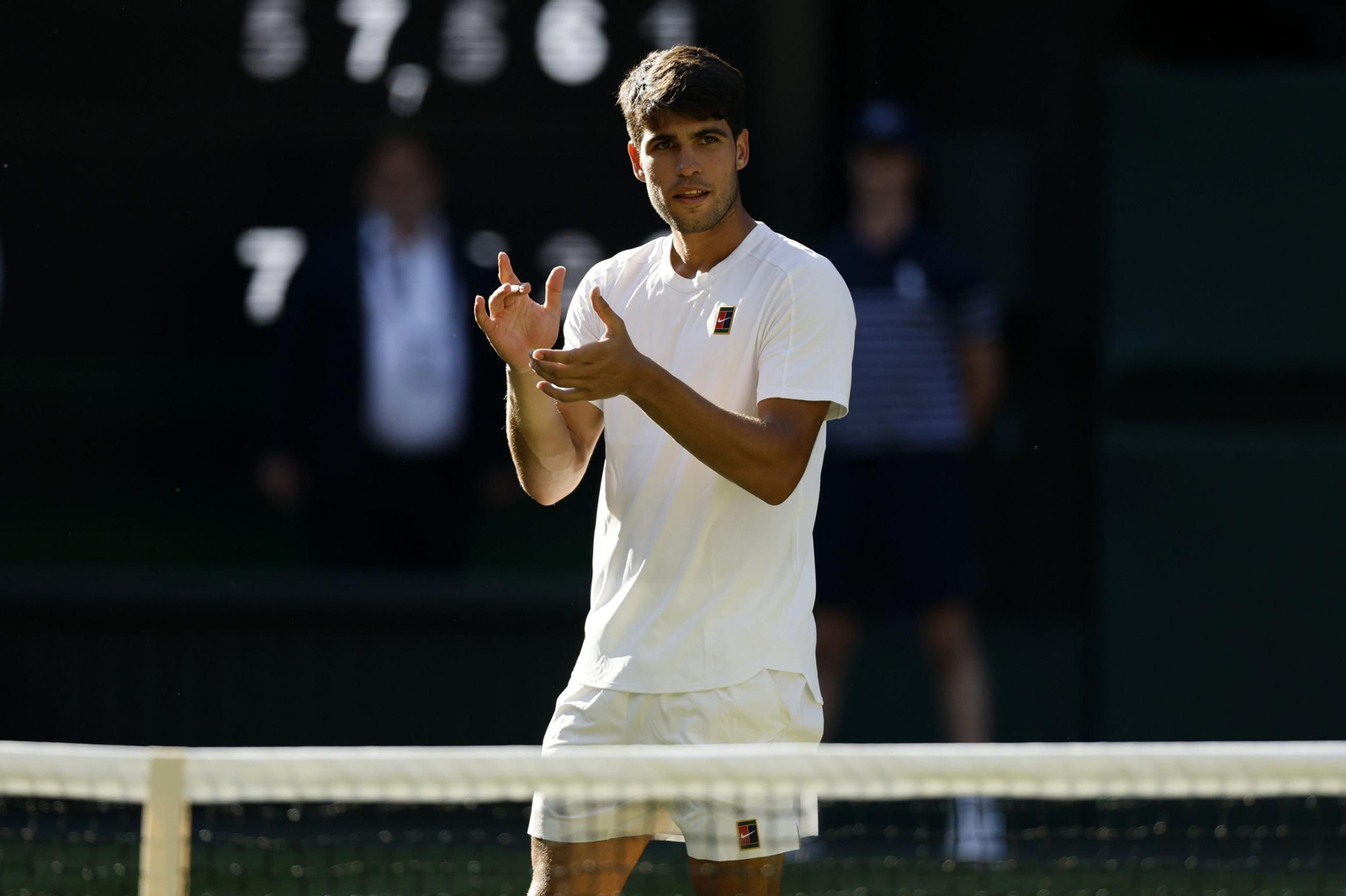 Las imágenes del debut de Alcaraz en Wimbledon y del resto de la jornada