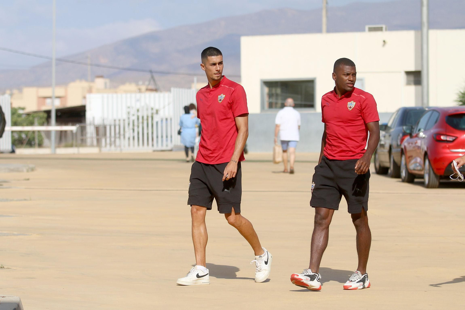 Chumi y Akieme afrontan su cuarta campaña como rojiblancos