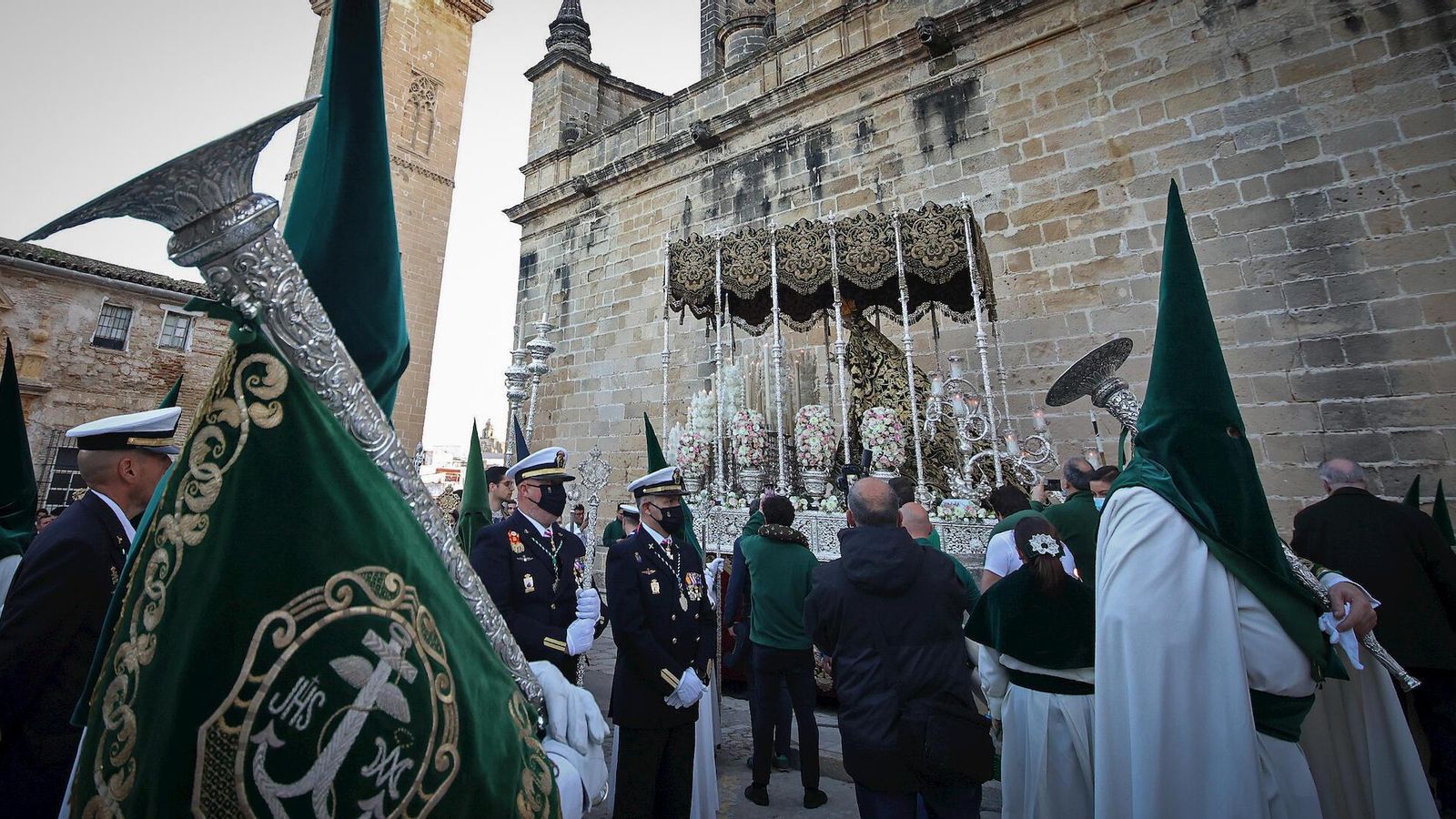 El palio de la Esperanza de la Yedra.