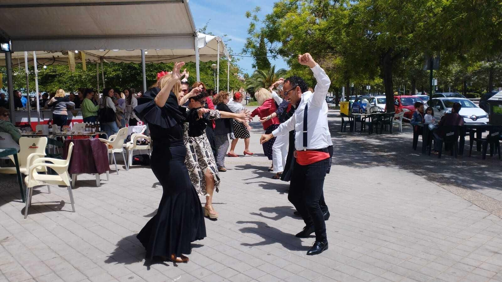 Granada ya vive las Cruces desde el día de antes: las mejores fotos