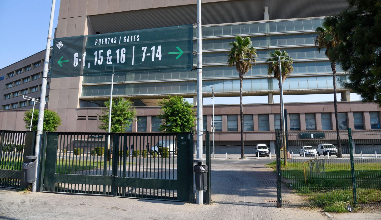Los alrededores del Estadio de la Cartuja