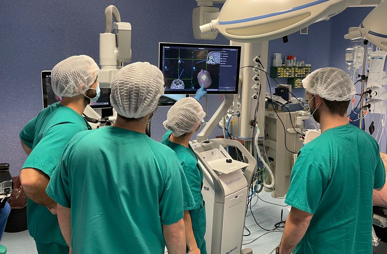 Residentes durante una sesión de formación en el Hospital Universitario Torrecárdenas.