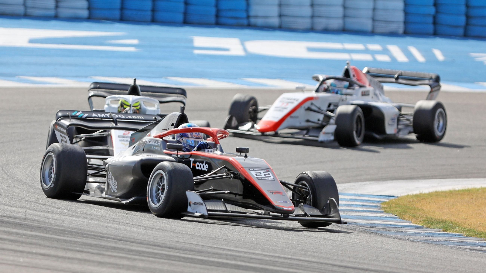 Imágenes del gran ambiente de fiesta en la Racing Weekend y el 40 aniversario del Circuito de Jerez