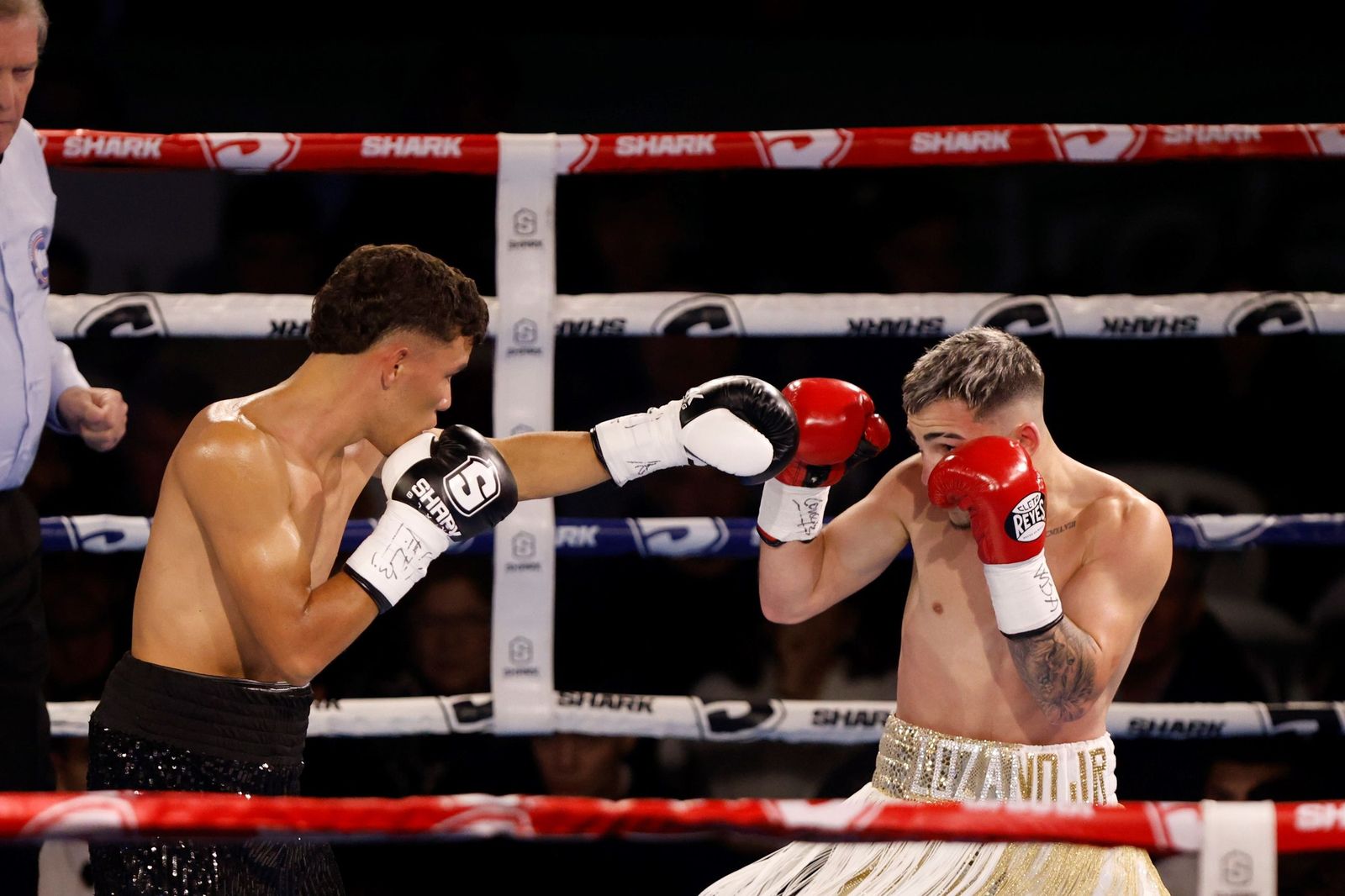 Las mejores fotos del debut profesional de Rafa Lozano Jr. ante Kervin Romero