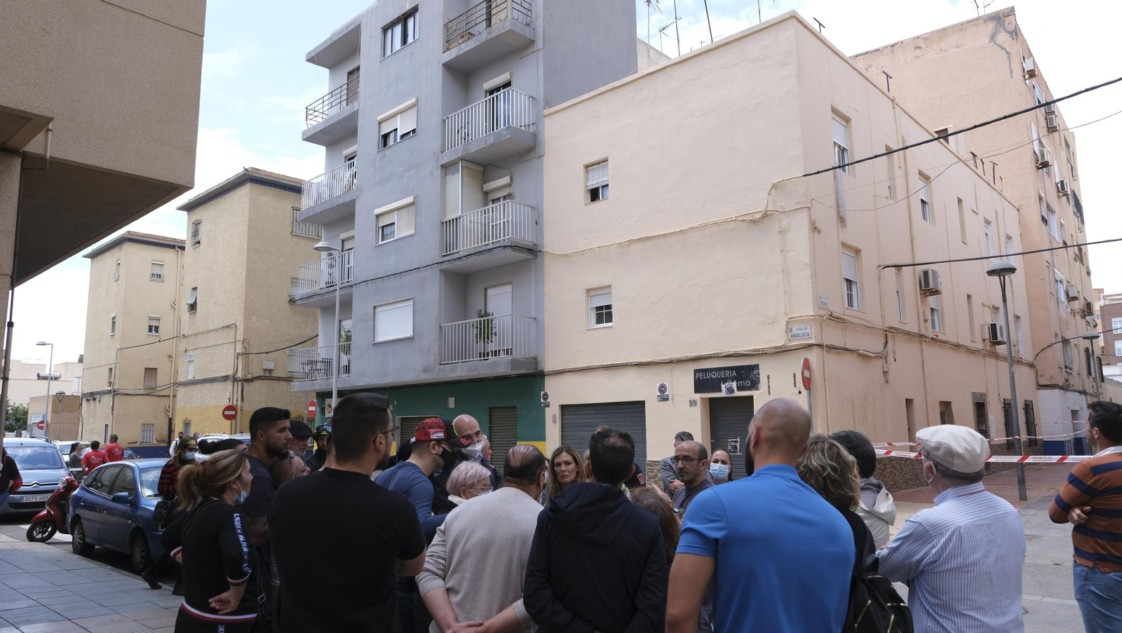 Imágenes de la vivienda con daños en el Tagarete. Almería