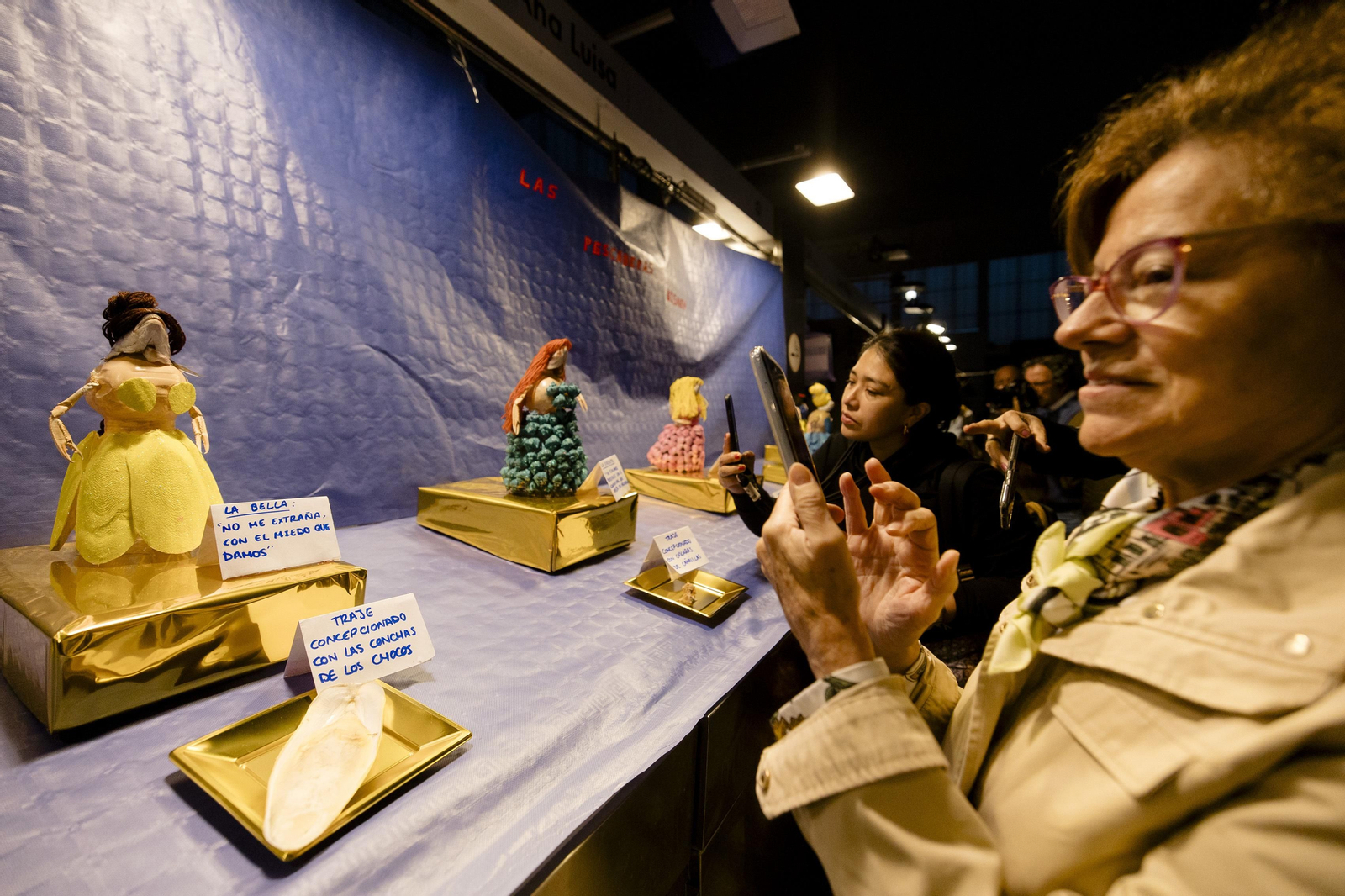 Las imágenes de la fiesta de los Tosantos en el Mercado Central