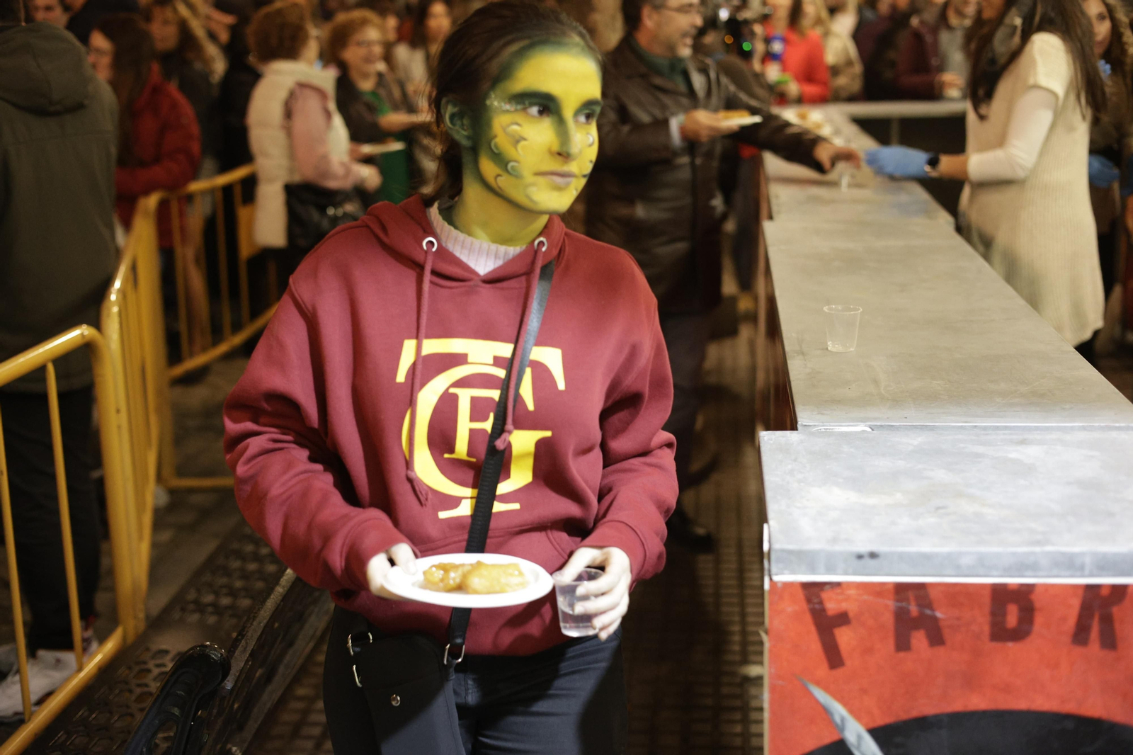 Carnaval de Cádiz 2024: Búscate entre las imágenes de la Pestiñada