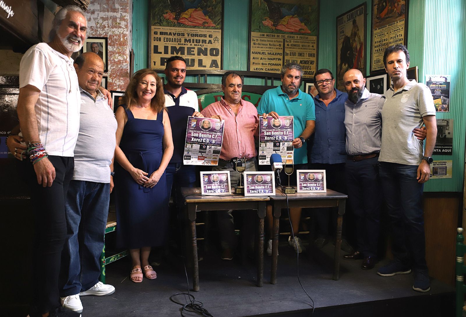 El trofeo se ha presentado este lunes en el Tabanco El Pasaje.