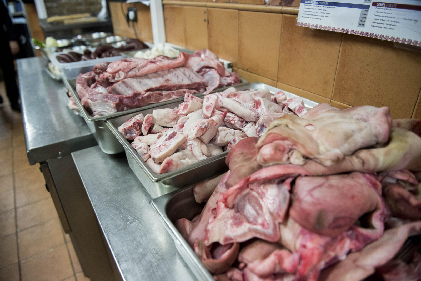 El producto se ha encarecido en porcentajes difíciles de asumir por los restauradores.