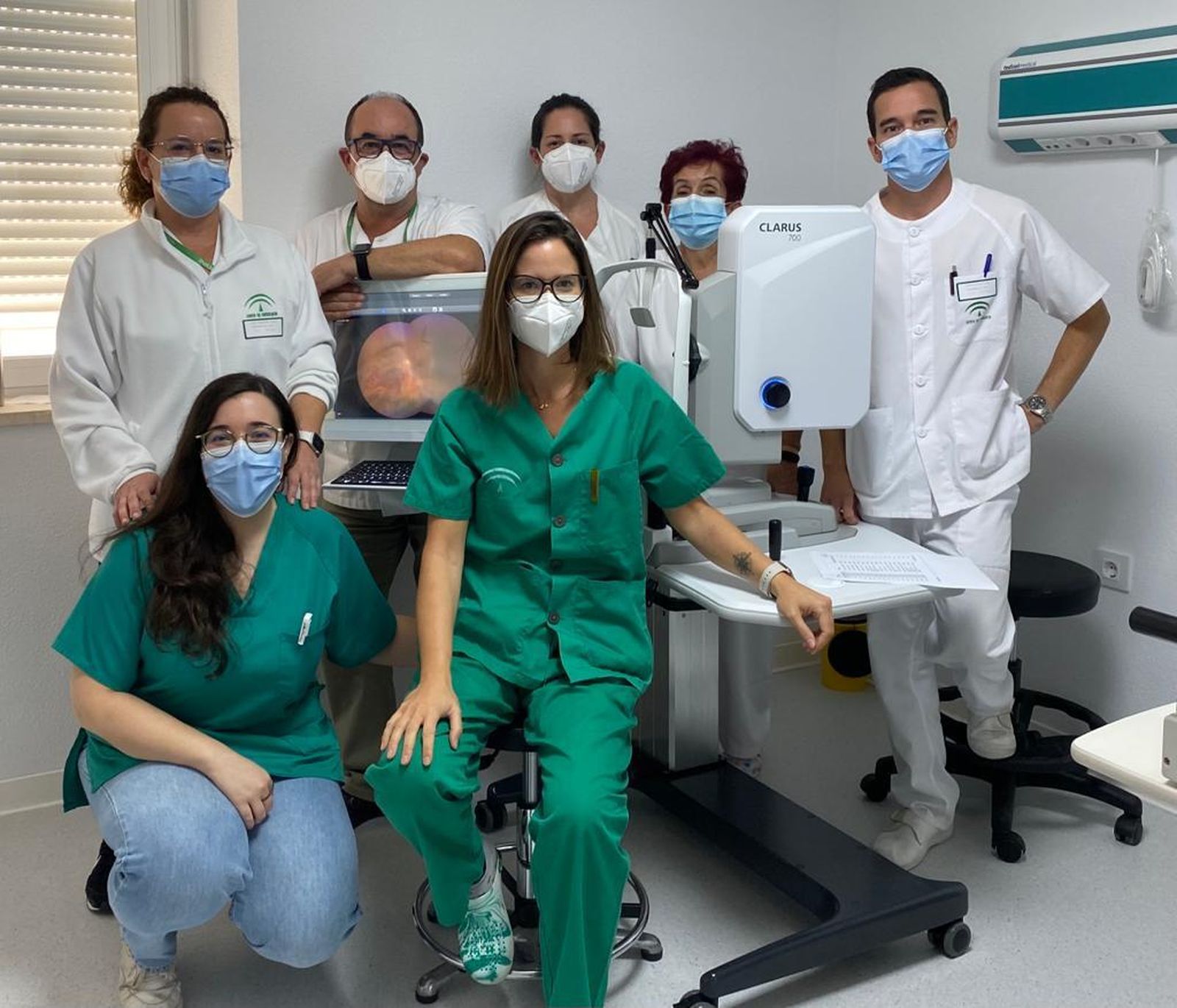 Equipo de Oftalmología del hospital Puerta del Mar de Cádiz.