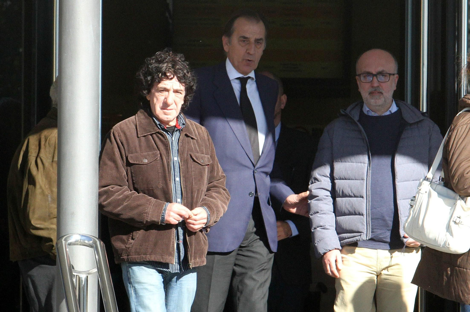 Condolencias a la familia García Palacios durante la mañana en el tanatorio, en imágenes