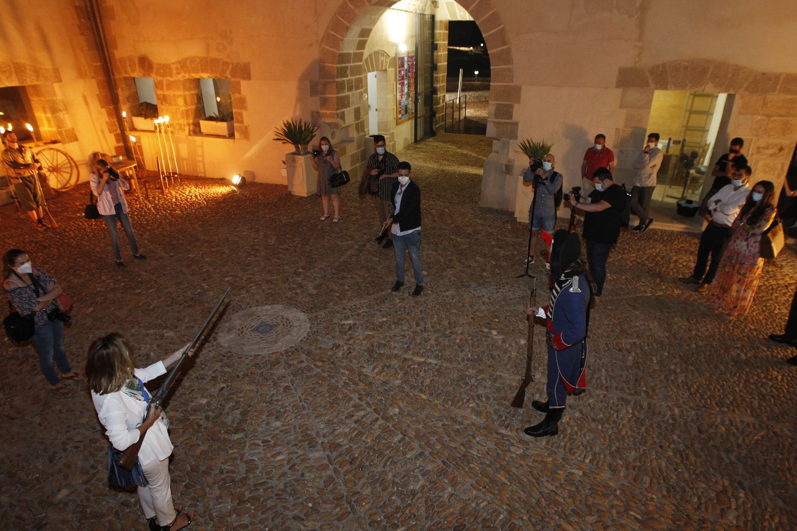 Historia teatralizada del castillo de Guardias Viejas. El Ejido