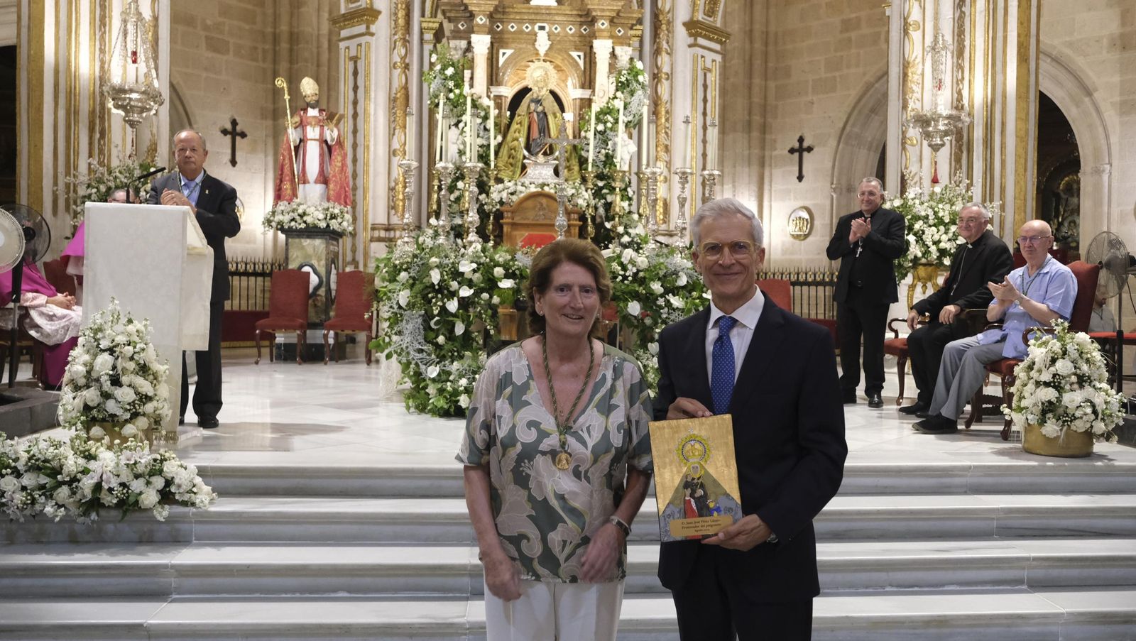 Pregón de la Virgen del Mar en la Catedral de Almería, en imágenes