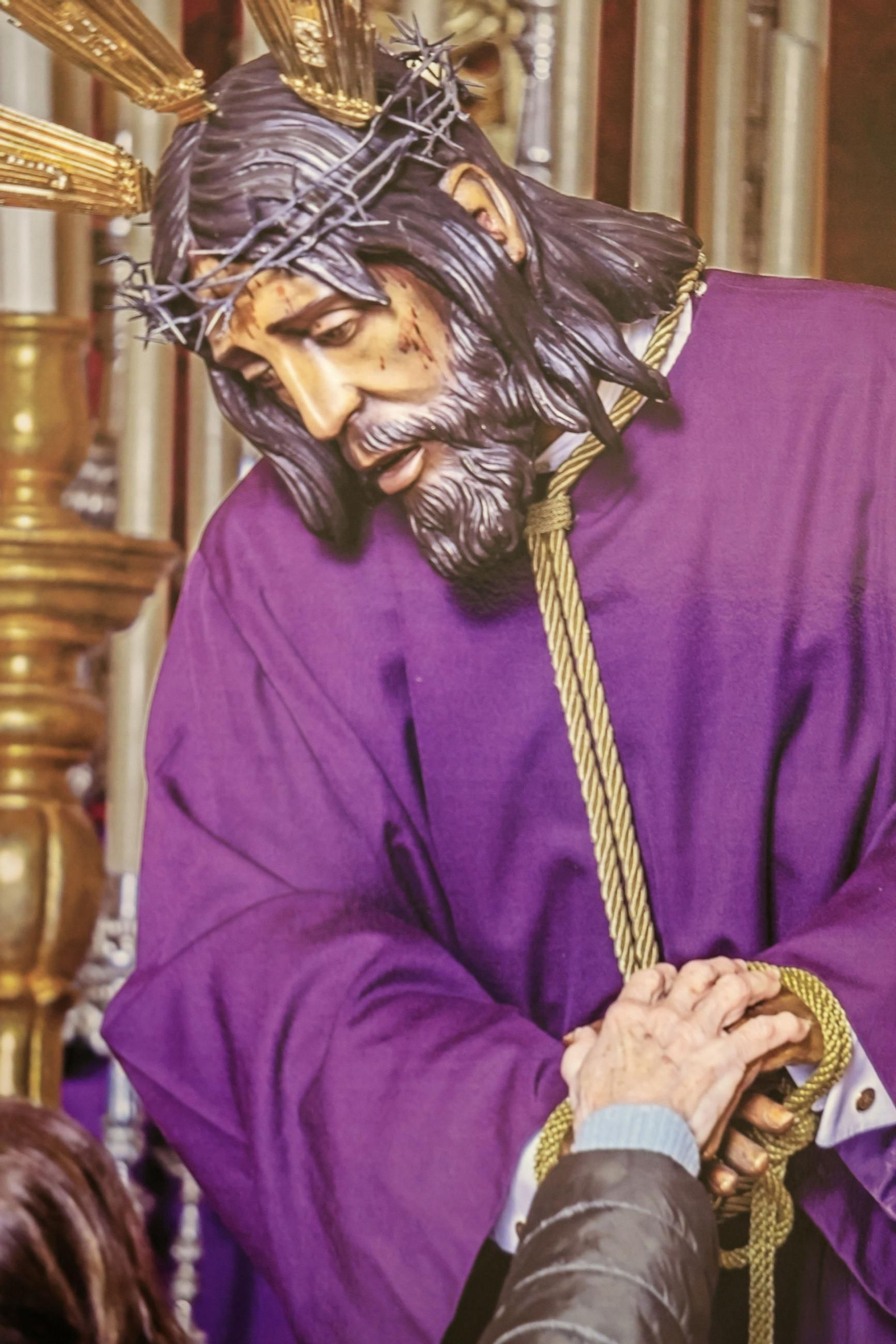 Inauguración de la Exposición de fotografías Huelva, provincia cofrade de Huelva Información en la Diputación de Huelva