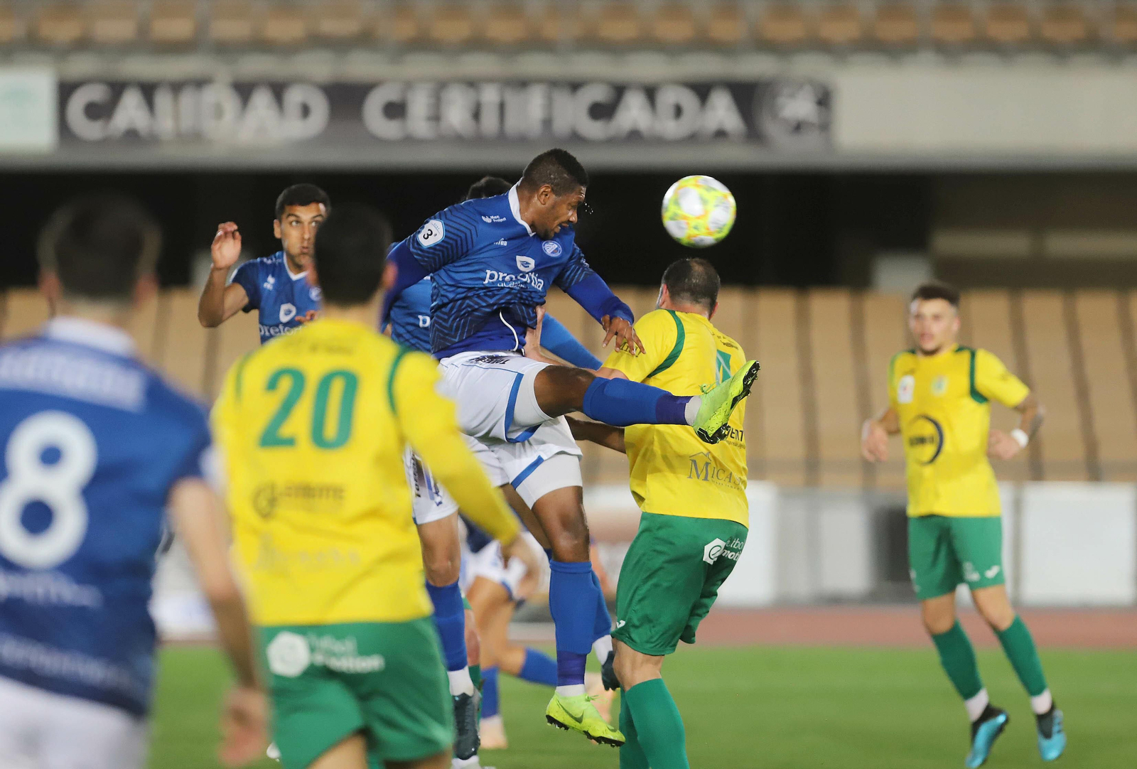 Imágenes del partido XDFC-Los Barrios