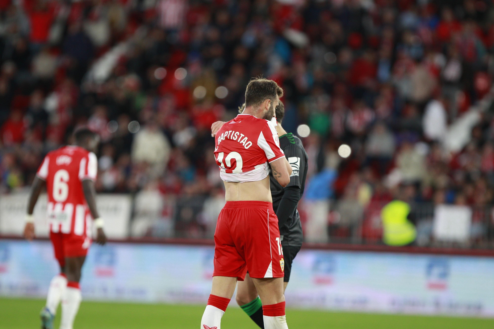 Imágenes del partido de fútbol U.D. Almería-Real Betis Balompié