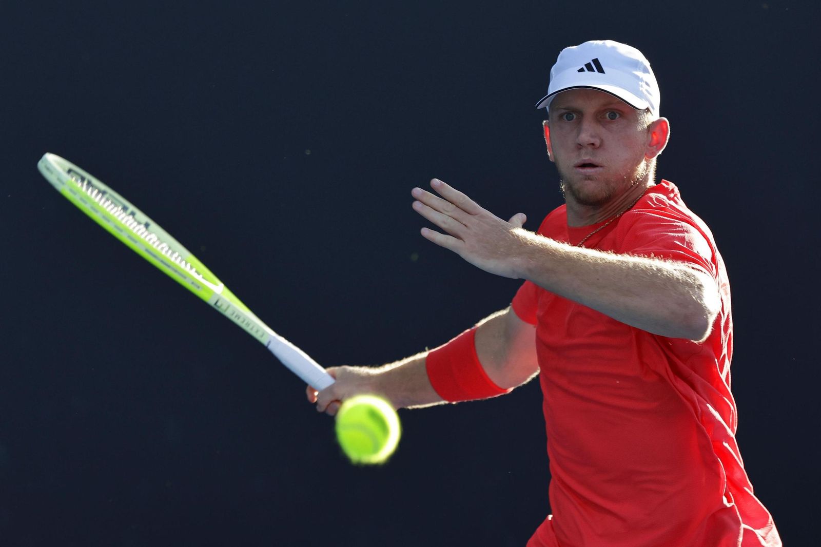 Alejandro Davidovich gana a Shang en Australia y se cita con Aliassime