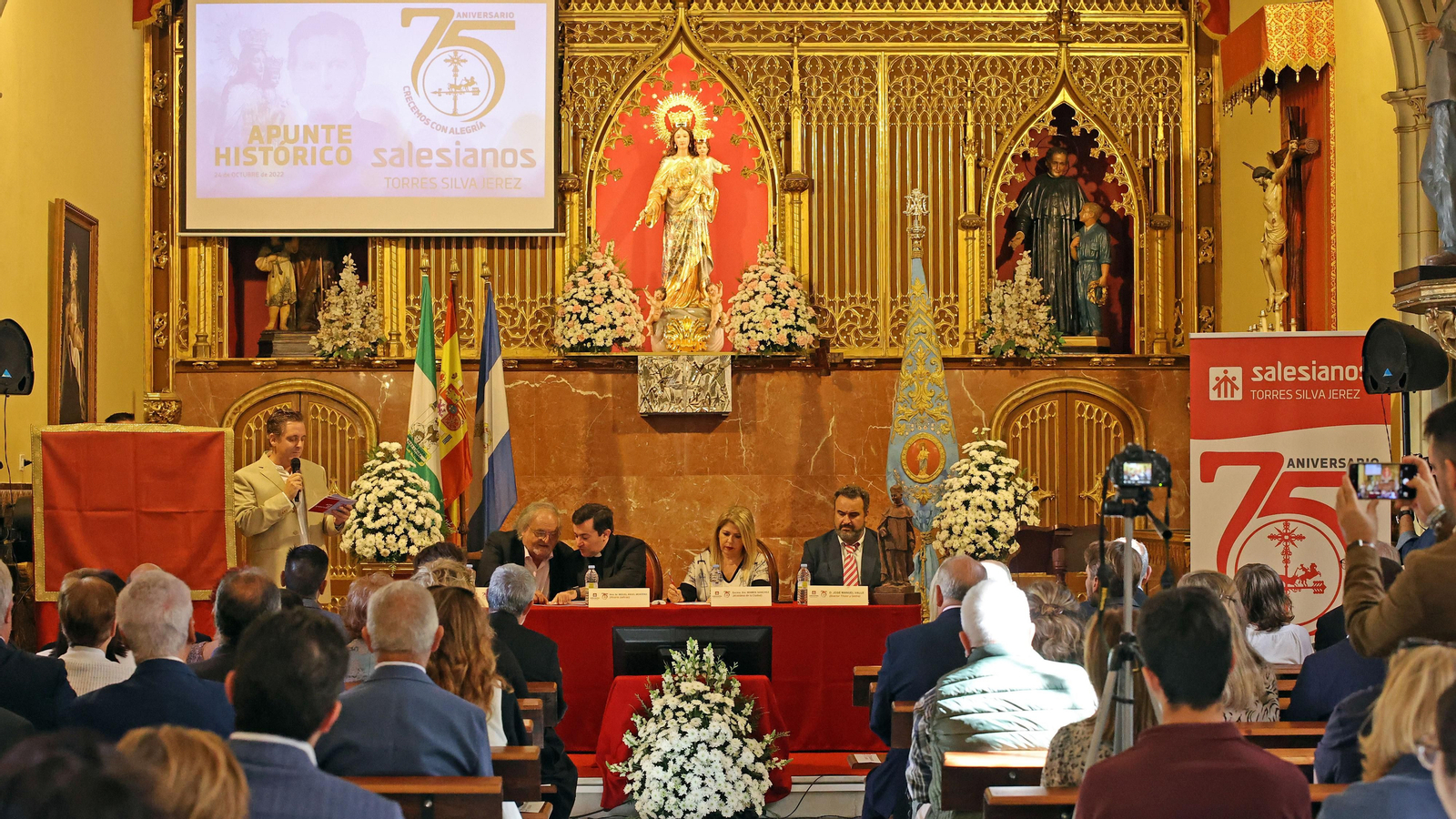 Imagen del accto inaugural del 75 aniversario del Oratorio Festivo en Jerez.
