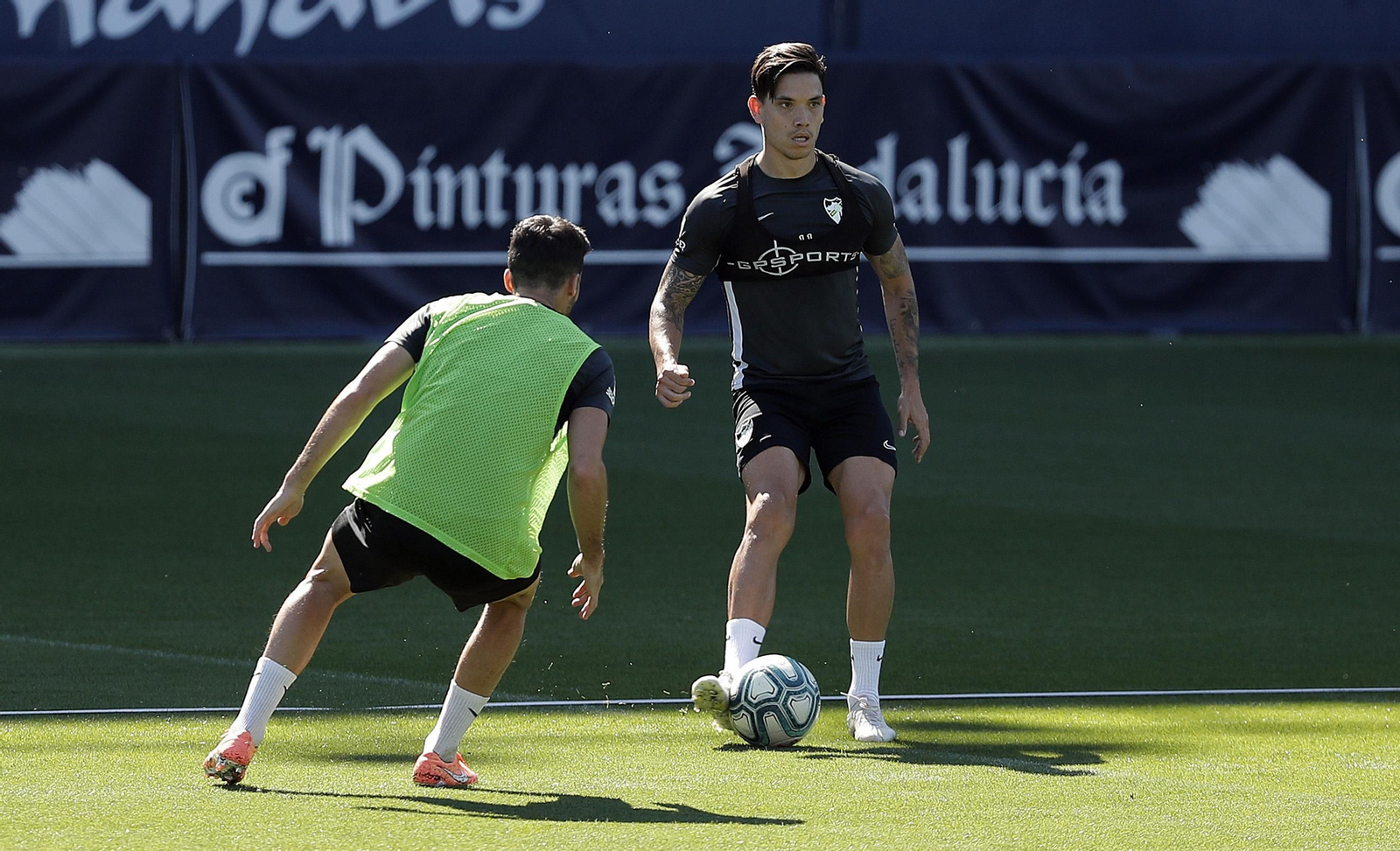 Los fotos del primer entrenamiento del Málaga CF por grupos Los fotos del primer entrenamiento del Málaga CF por grupos