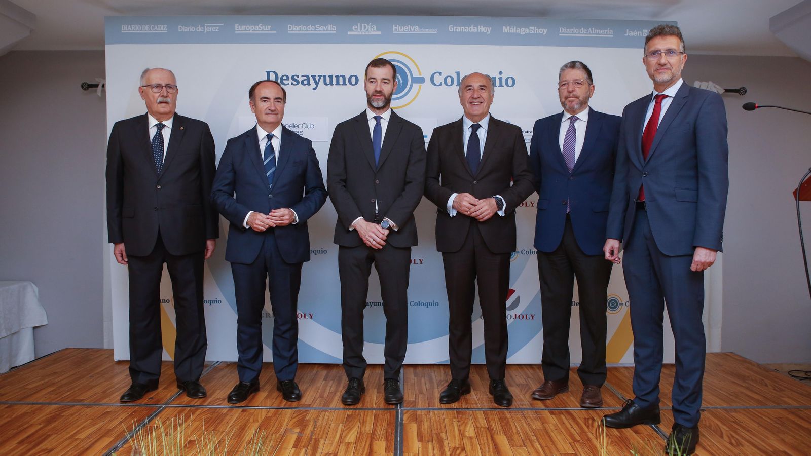 Fotos del Desayuno Coloquio de Europa Sur y el Propeller Club de Algeciras con Benito Núñez Quintanilla