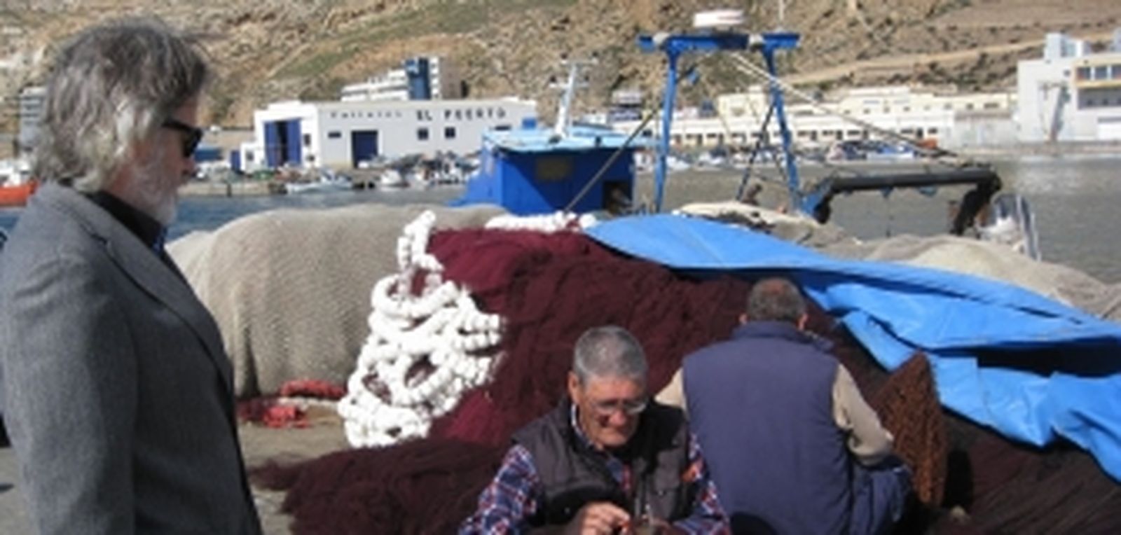 La Junta subvenciona nuevas artes de pesca de un barco de arrastre de fondo con base en el puerto de Almería