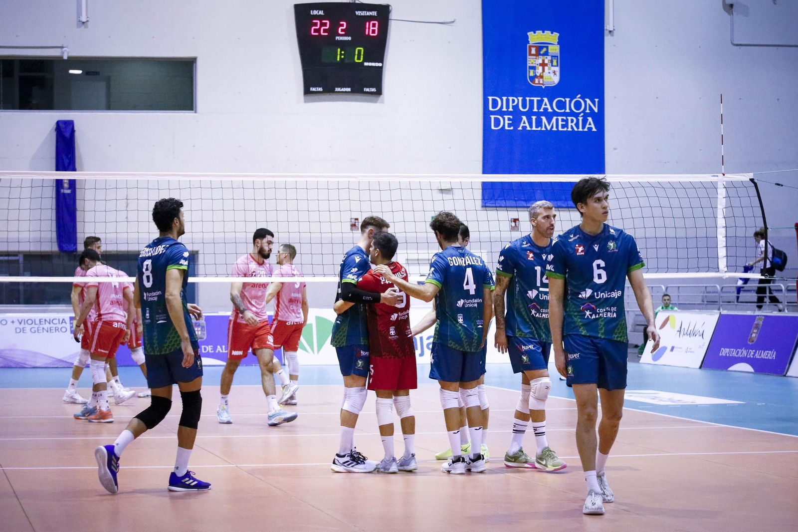 Unicaja Costa de Almería-Arenal Emeve de la Superliga, en imágenes